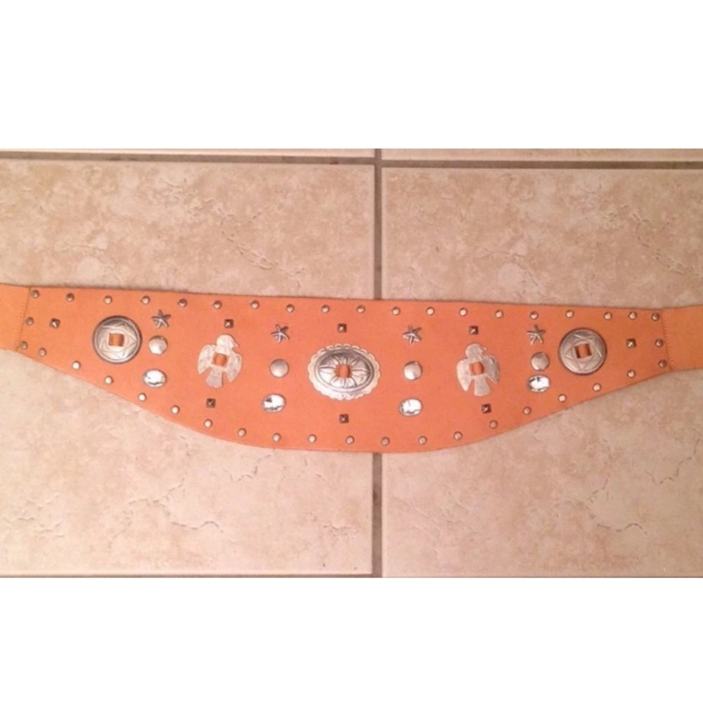 AMERICAN INDIAN CONCHO BELT Vtg Western Southwestern Handmade Leather Studs USA! - Picture 6 of 10